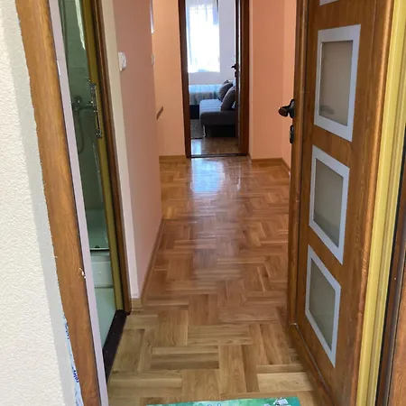 Luks Mm 5 Apartment *